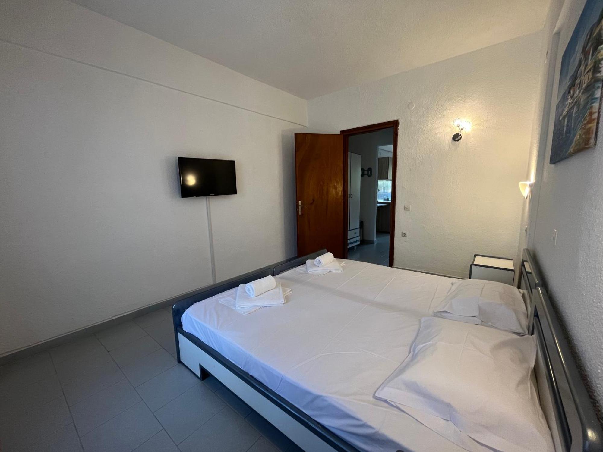 Sirtaki-Siviri Apartments エクステリア 写真
